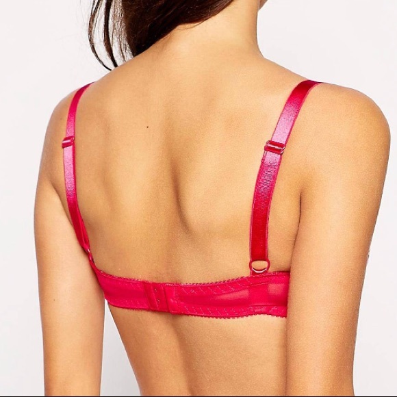 NEW ASOS Boudoir Lace Balconette Bra and Thong Set - Picture 3 of 6